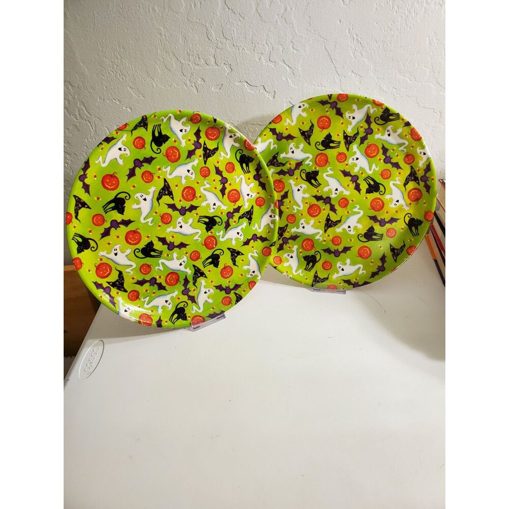Scary Fun 14" Melamine Serving Platers 2 in the Set